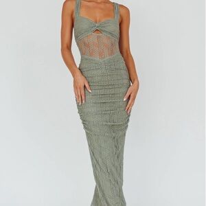 Selfie Leslie Oliana Embroidered Mesh Midi Dress Fern US XS